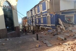 Destruição deixada por terremoto na Colômbia.
