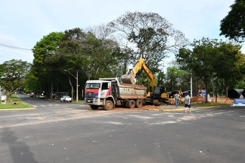 Trânsito na Castelo Branco será parcialmente liberado nesta quinta-feira em Umuarama