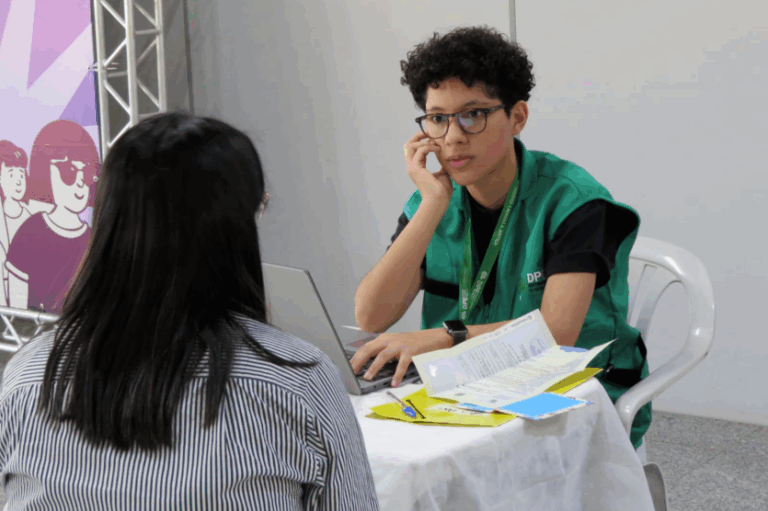 Atendimento da DPE-PR a pessoa.