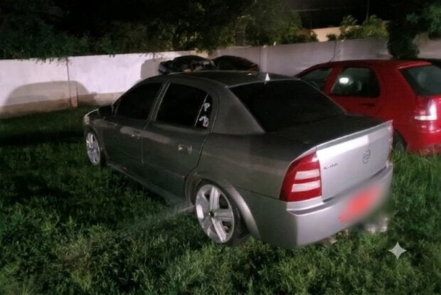 Carro apreendido em Maria Helena