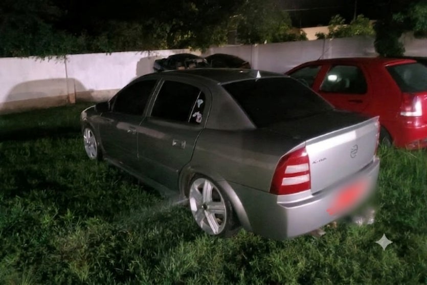 Carro apreendido em Maria Helena