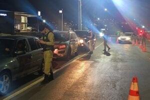 Blitz durante a Operação Lei Seca em Umuarama.