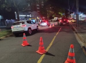 Blitz na avenida Paraná em Umuarama.