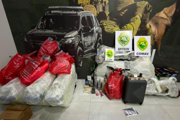 Mercadorias apreendidas em Umuarama.