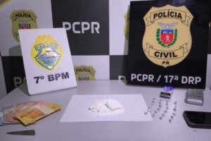 Cocaína e crack apreendidos em Mariluz.