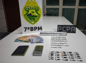 Droga apreendida em Tuneiras do Oeste.