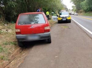Uno após acidente na PR-323 em Perobal.