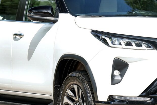 Toyota Hilux SW4 é furtada na madrugada desta sexta-feira em Umuarama