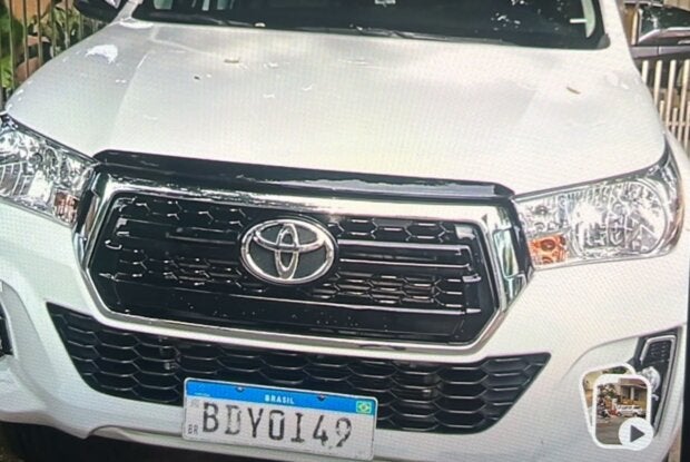 Ladrão furta Toyota Hilux estacionada em frente a residência em Ivaté