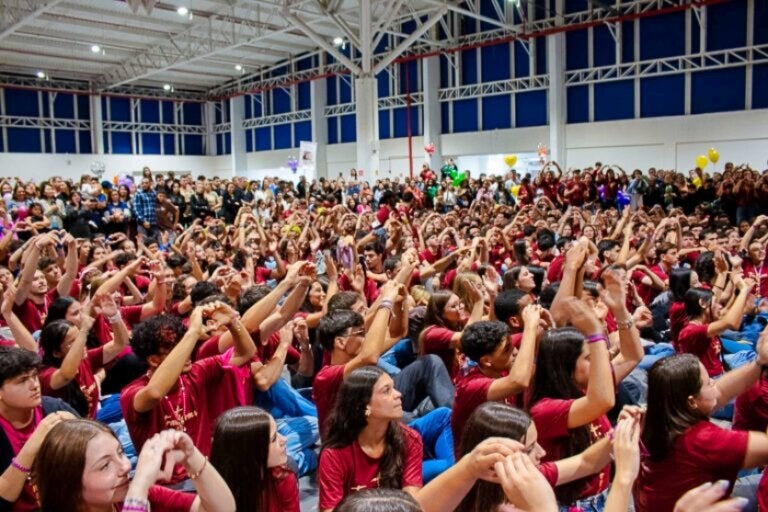 Acampamentos para jovens, adultos e famílias movimentam a Diocese de Umuarama
