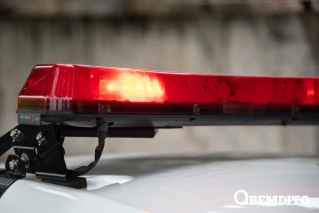 Casal se desentende em frente a Destacamento e PMs interferem para evitar agressões