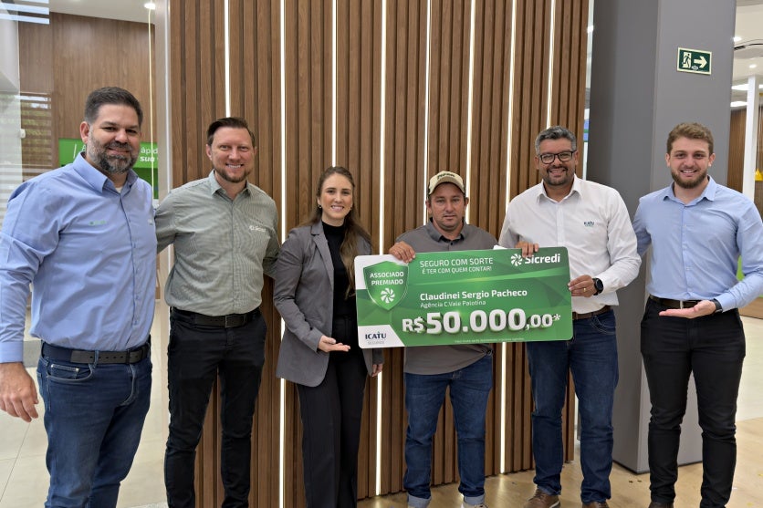 Sicredi entrega prêmio de R$ 50 mil do sorteio mensal a associado de Palotina