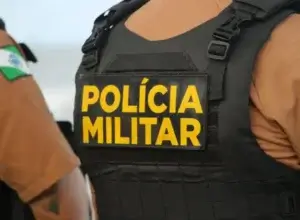 PM flagra jovem sem CNH cortando giro na avenida Londrina e apreende moto