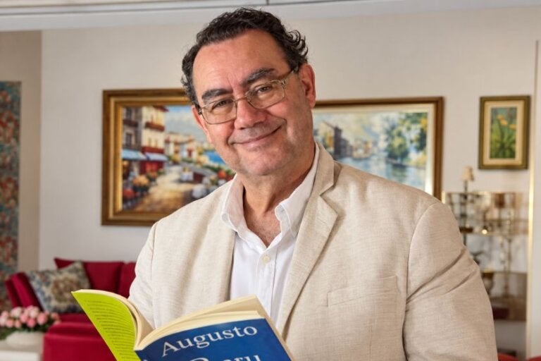 Augusto Cury omite empresas nos EUA e no Brasil em declaração de bens ao TSE