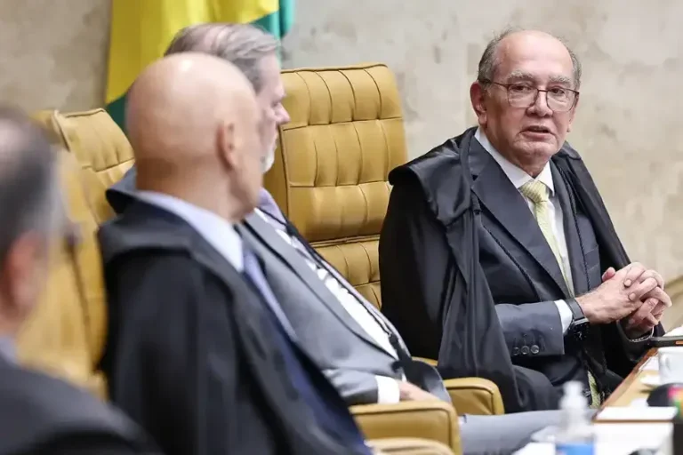 Gilmar Mendes reforça pedido para ministros do STF acessarem dados do celular de Vorcaro