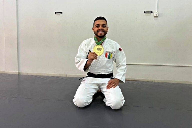 Ouro no Brasileiro projeta judoca de Umuarama em novos desafios no esporte
