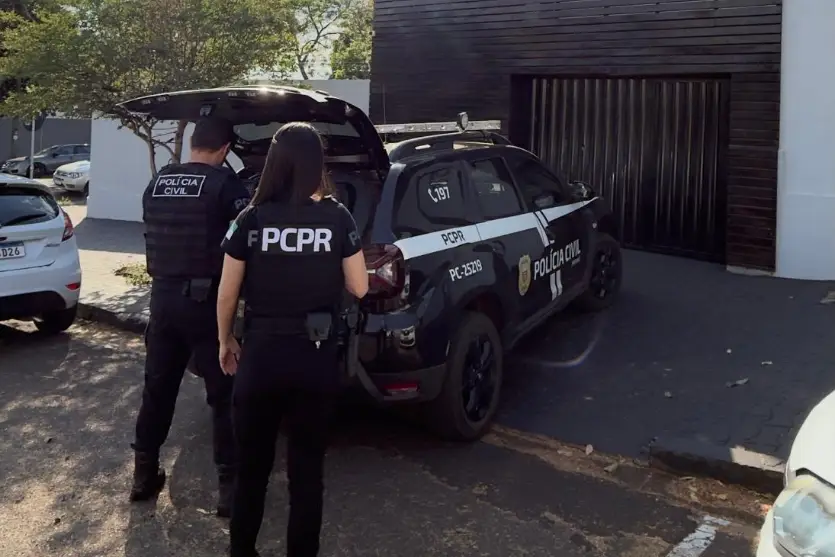Mulher é presa em Umuarama por descumprir medida protetiva e agredir policiais