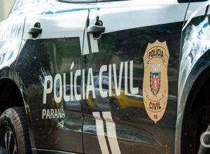 Viatura da Polícia Civil de Umuarama.