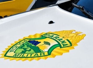 Acidentes com carros e motos deixam motociclistas feridos em Umuarama e São Jorge