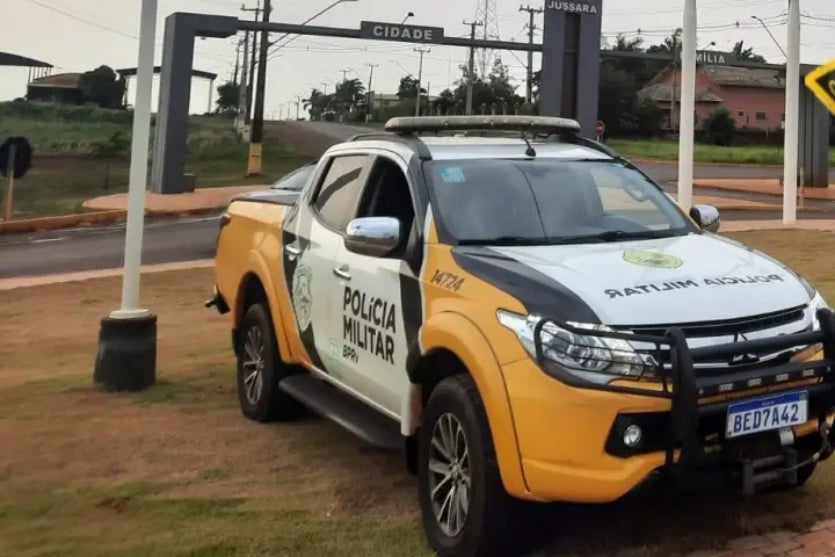 Polícia Rodoviária Estadual na entrada de Jussara.