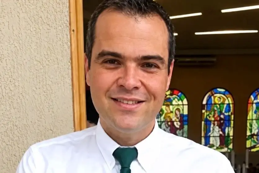 Prefeitura de Ivaté emite nota de pesar pela morte do advogado Rafael Paião