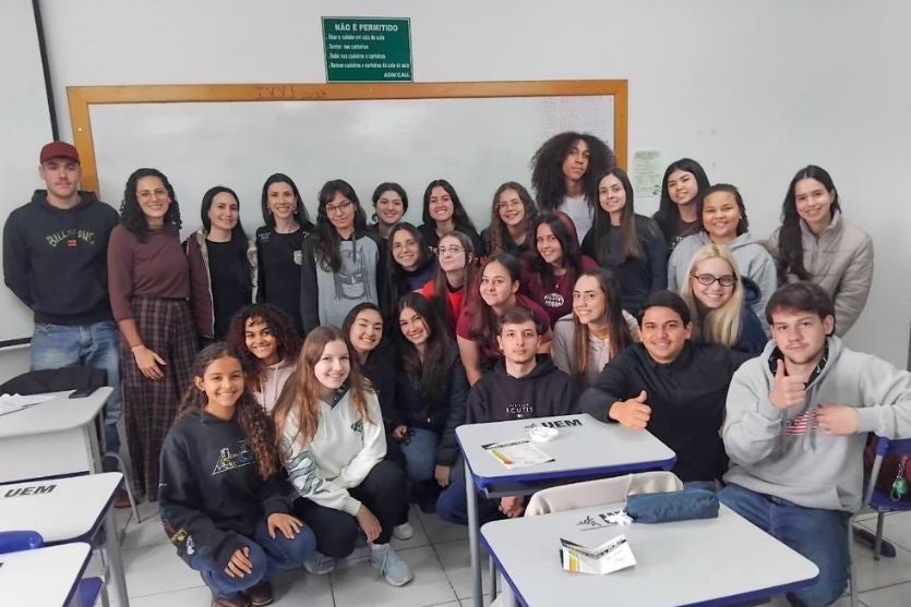 Delegacia da Mulher de Umuarama leva prevenção à violência para estudantes da UEM
