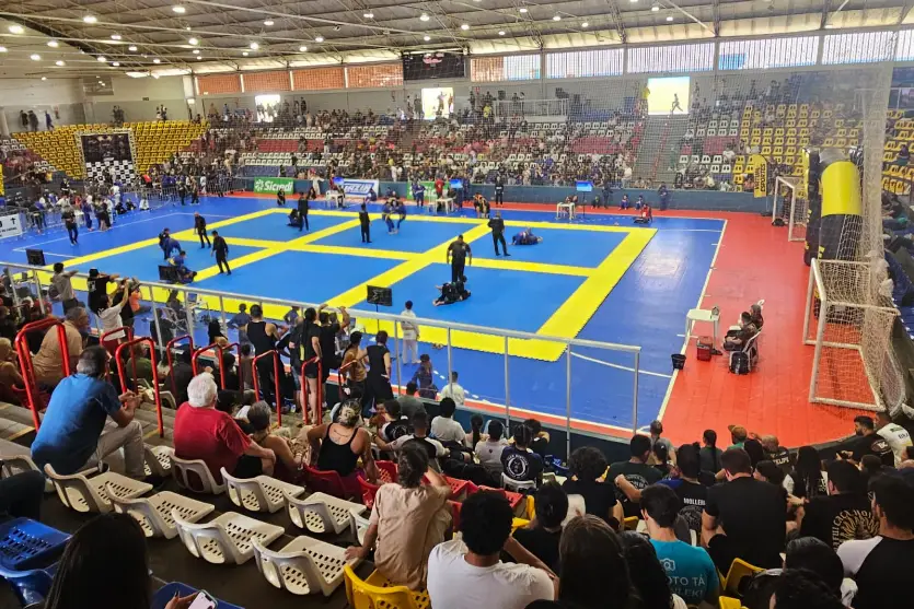 Umuarama reúne mais de 1,3 mil atletas e ganha destaque no esporte estadual
