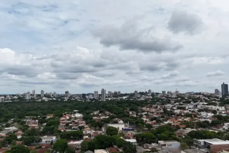 Umuarama terá chuva nesta sexta e queda de temperatura no fim de semana; confira a previsão