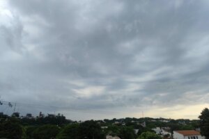 Céu nublado em Umuarama.