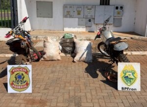Inseticida contrabandeado e apreendido em Guaíra.