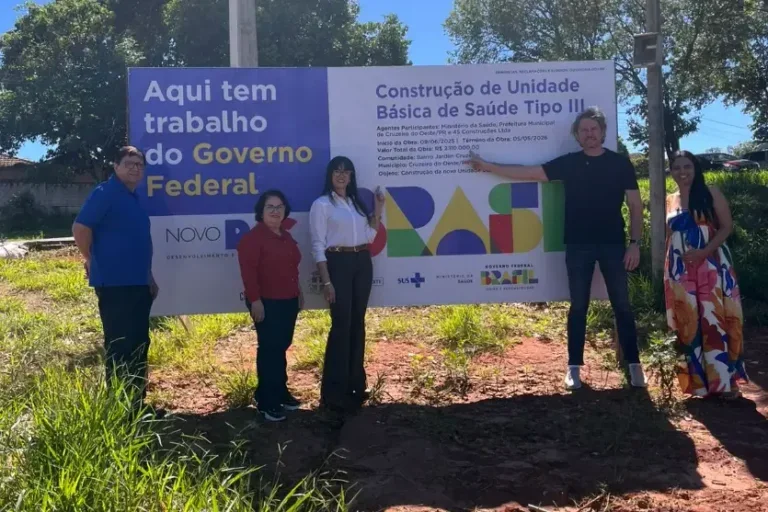 Zeca Dirceu amplia investimentos federais na saúde de Cruzeiro do Oeste