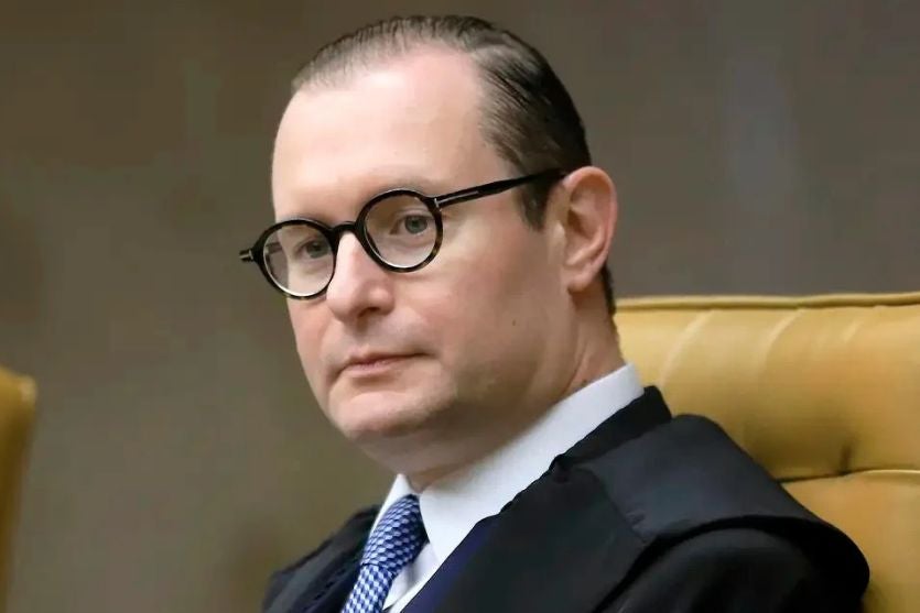Zanin estende horário de votação até as 19h após pedidos de Lula e Flávio Bolsonaro