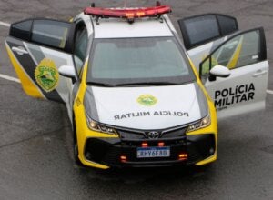 Som alto termina com copo arremessado no rosto e equipamento apreendido em Umuarama