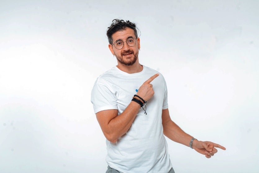 Afonso Padilha chega a Umuarama com novo show de humor