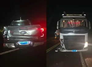 Colisão traseira entre caminhonete e caminhão é registrada na PR-239