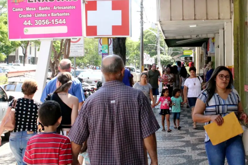 Comércio de Umuarama abre em horário especial neste sábado para o Dia das Crianças