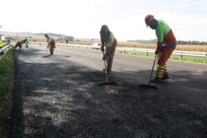 Obras da EPR na PR-323.