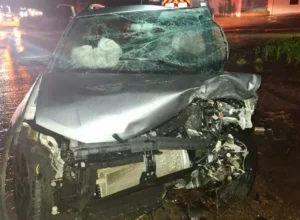 Passageira de veículo com placas de Umuarama morre em colisão frontal na PR-239