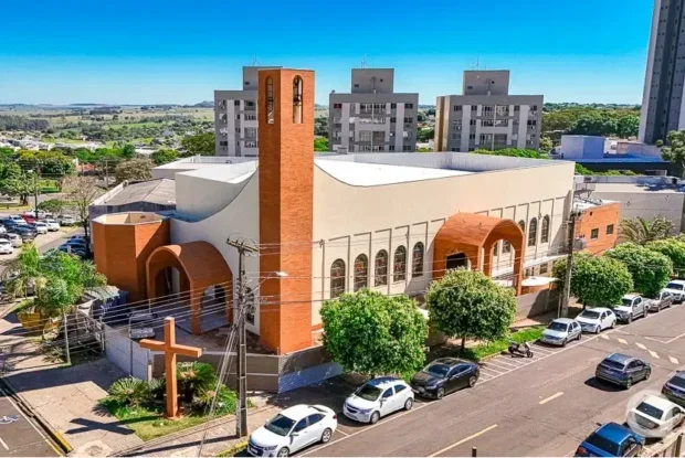 Polícia prende dois homens suspeitos de furto de fios em igreja de Umuarama