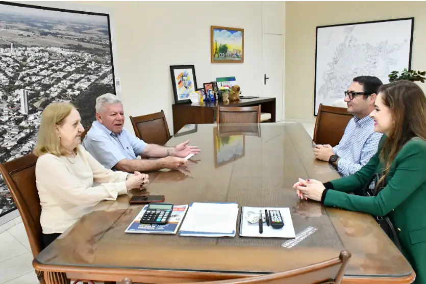Reitora da UEM visita TechnoPark e discute parcerias com a Prefeitura de Umuarama