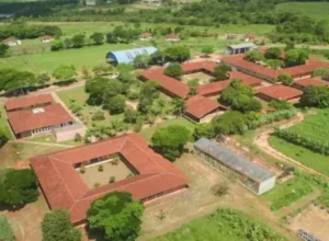Foto aérea do campus de Umuarama da UEM.