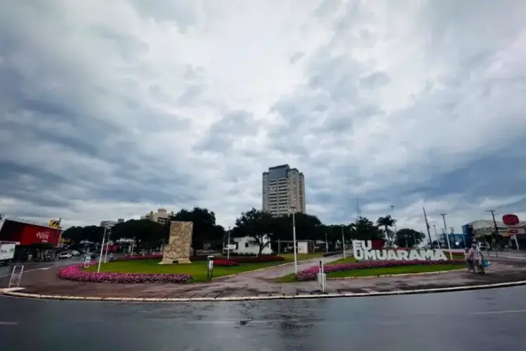 Umuarama terá quinta-feira chuvosa antes de sexta com tempo firme, prevê Simepar
