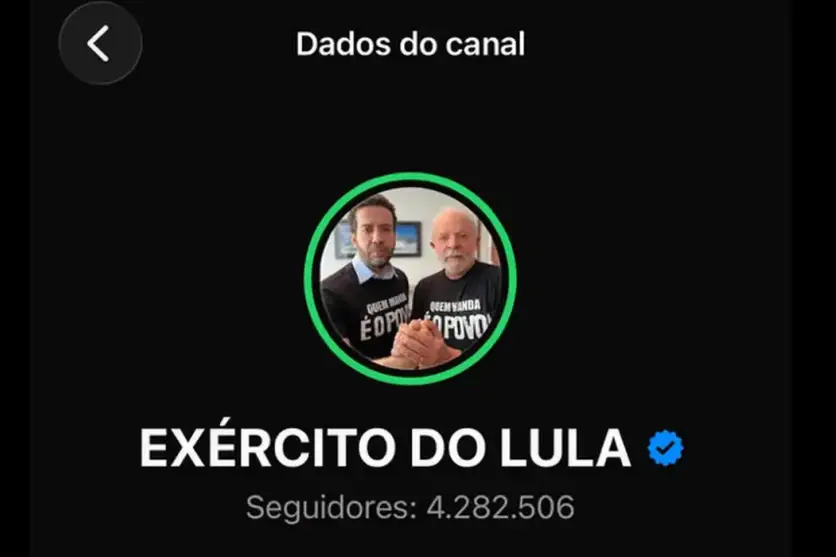 Foto do canal "Exército do Lula" no WhatsApp.